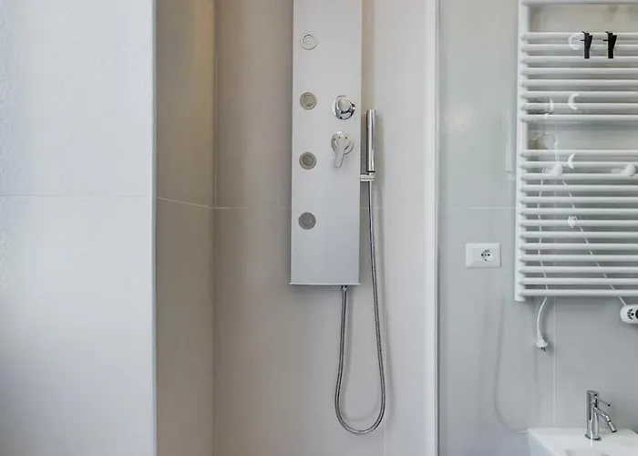 Appartement Bdc - Madama Dore, Timeless 2bdr At San Giovanni Rome
